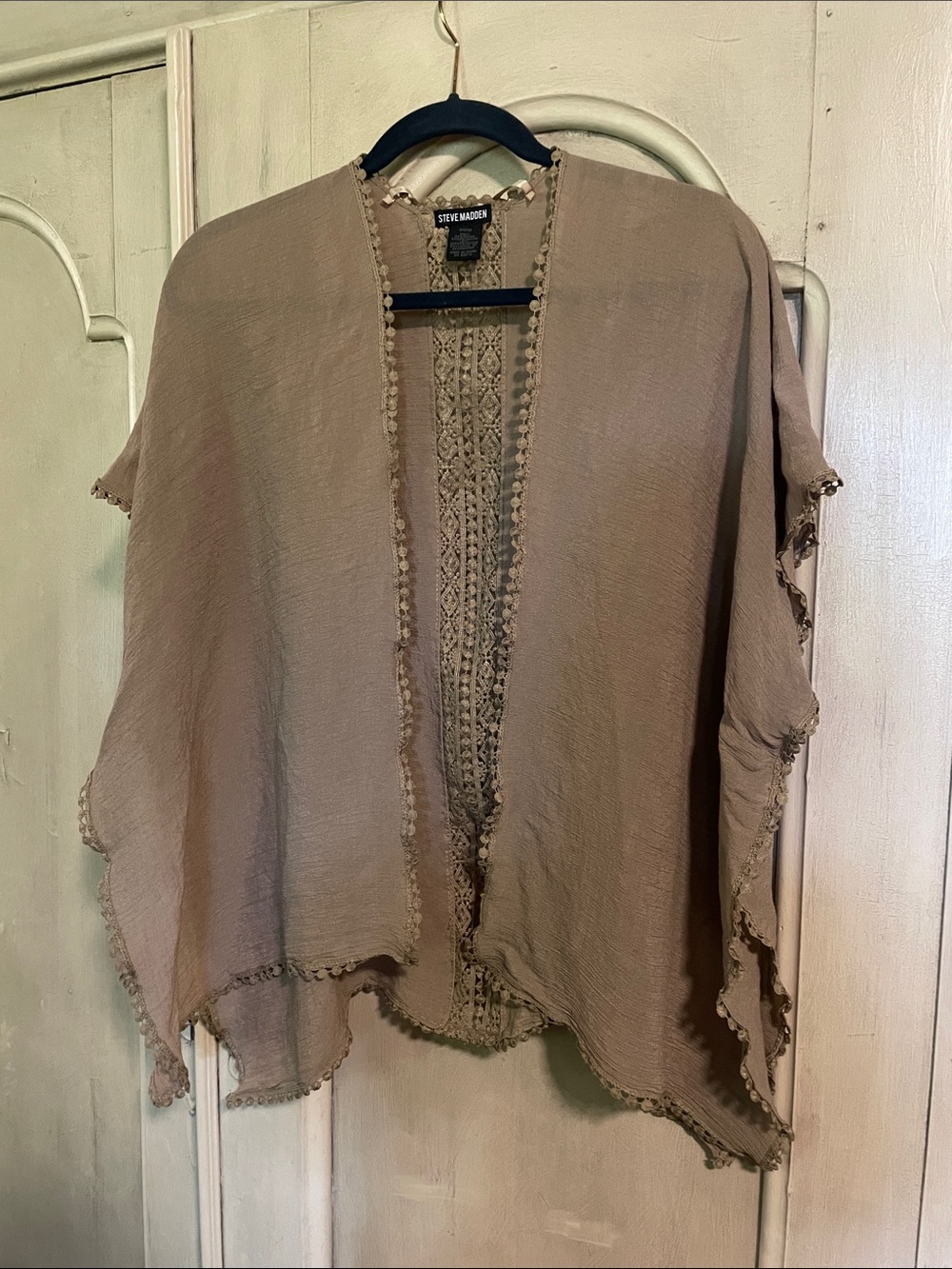 Steve Madden Taupe Crochet-Trim Open Front Kimono Cardigan